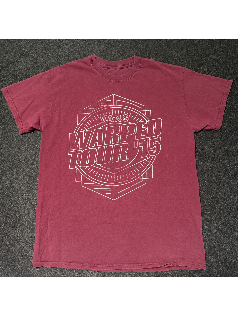 2015 Vans Warped Tour Burgundy Graphic Tee Concert Punk Rock Festival Size Large